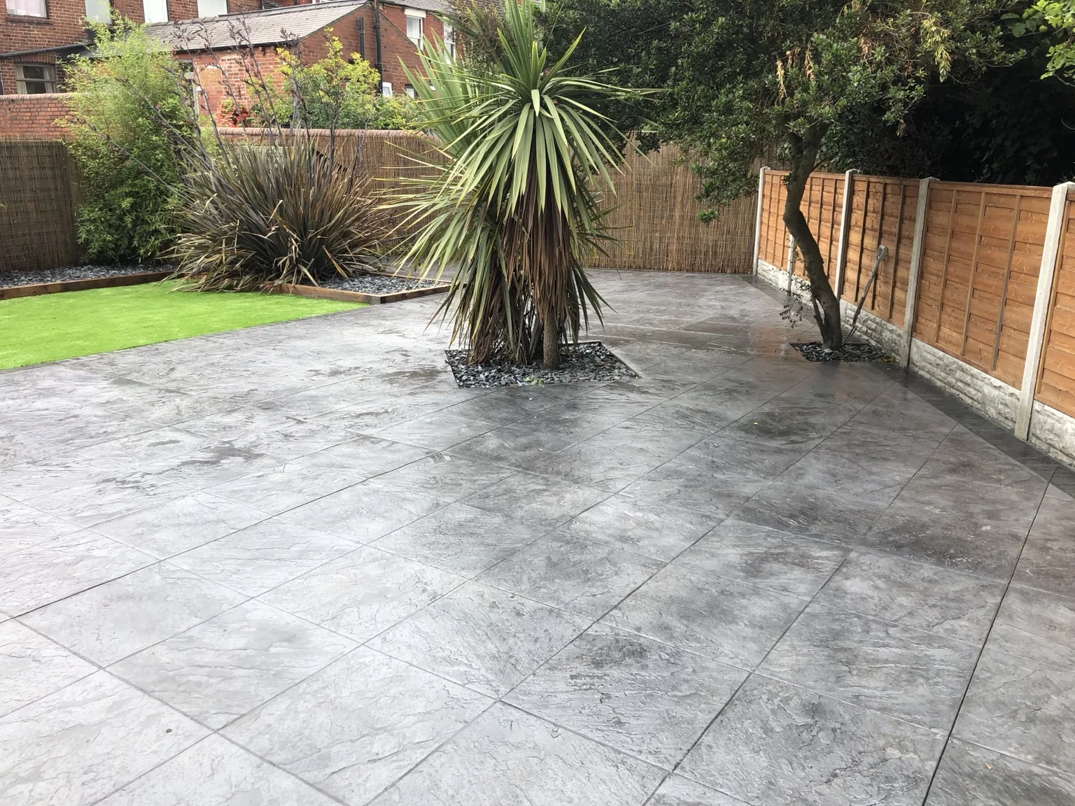 DAKS Driveways pattern imprinted concrete project 4