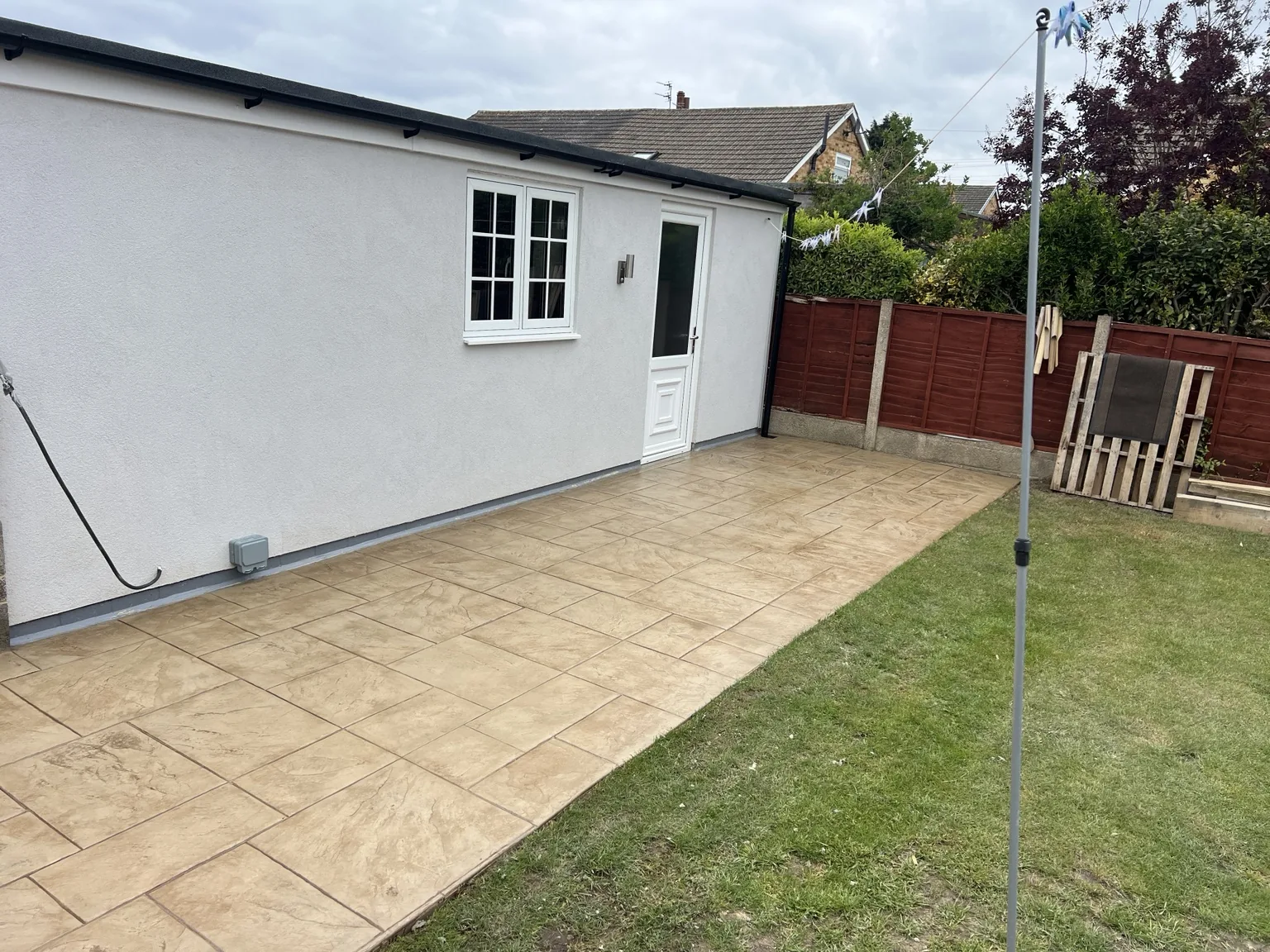 DAKS Driveways pattern imprinted concrete project 8