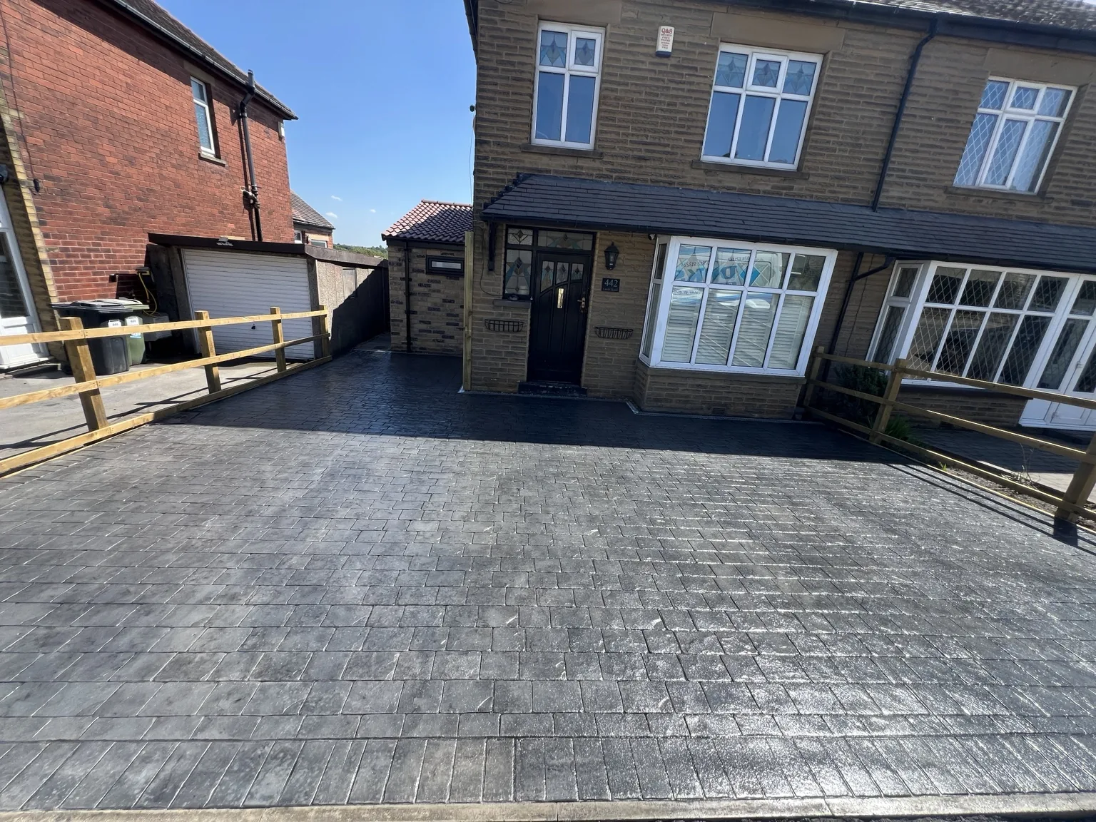 DAKS Driveways pattern imprinted concrete project 10