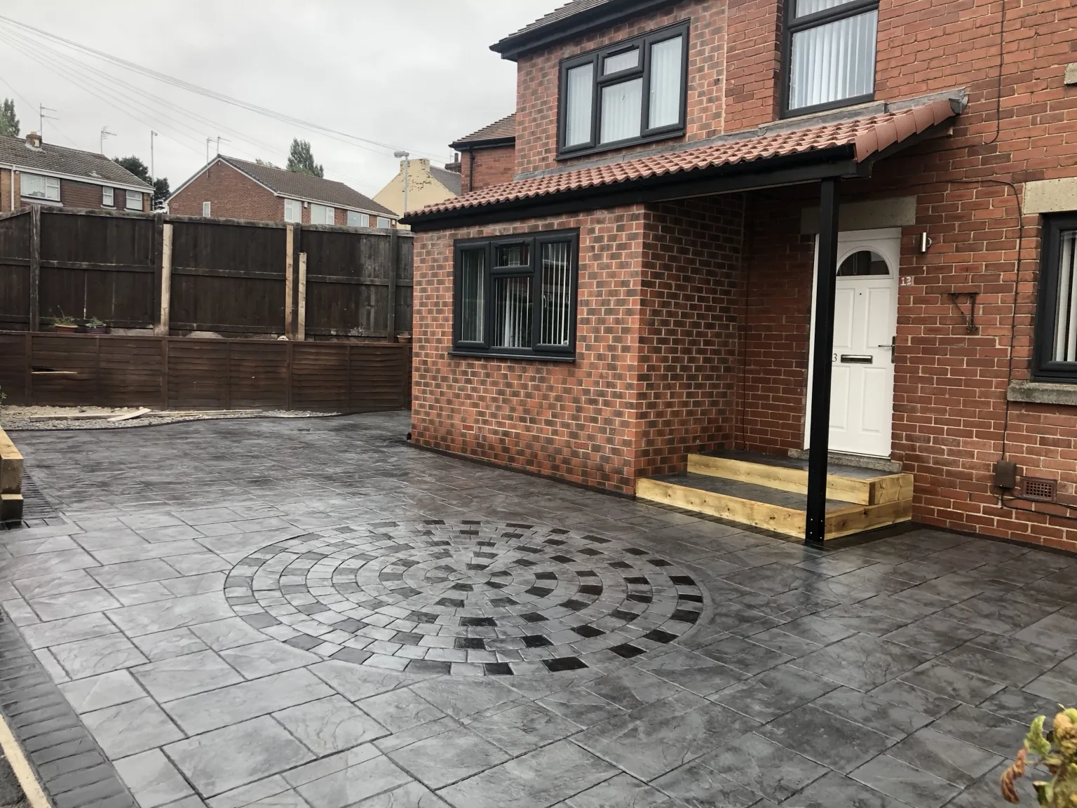 DAKS Driveways pattern imprinted concrete project 12