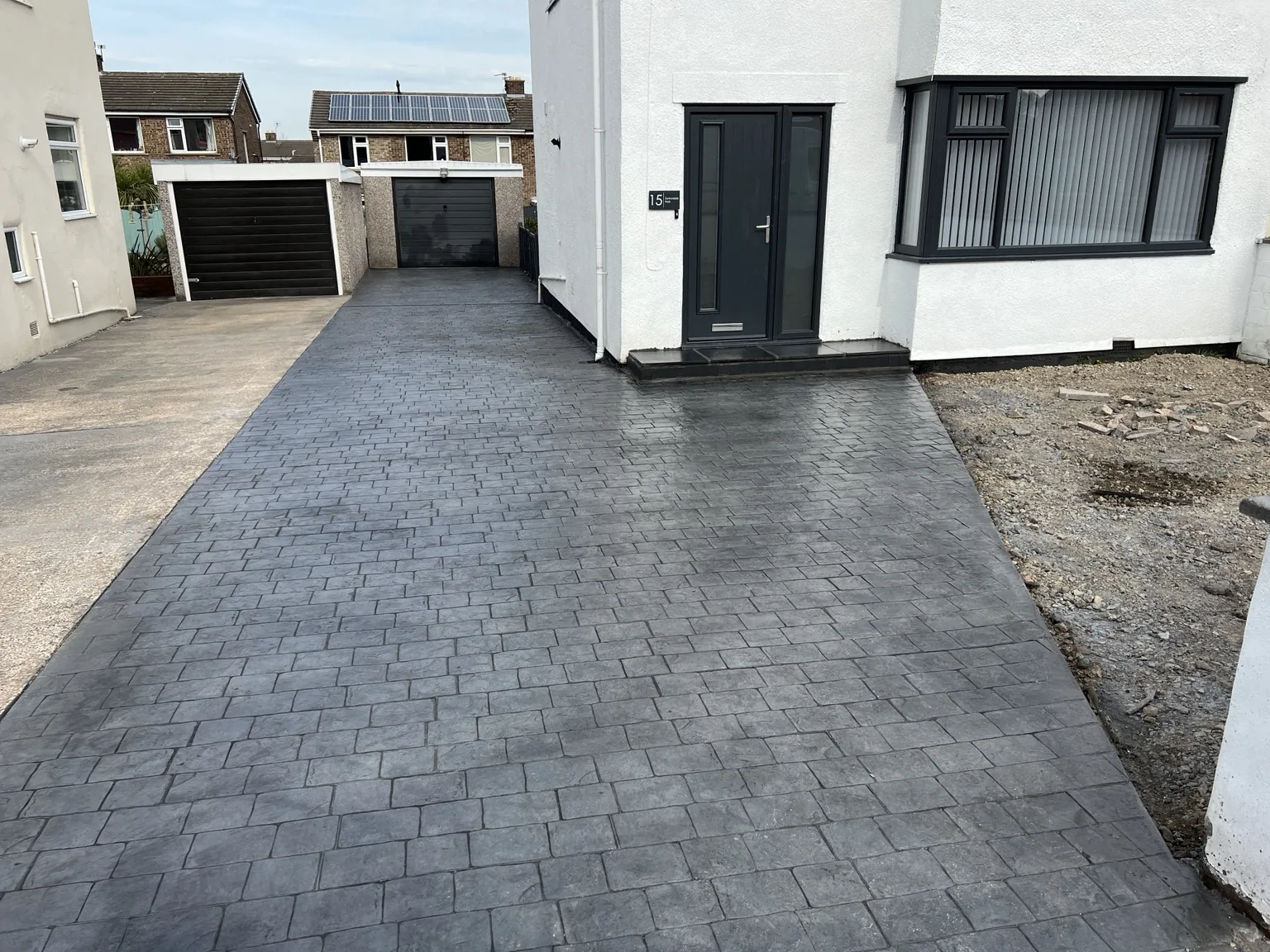 DAKS Driveways pattern imprinted concrete project 13