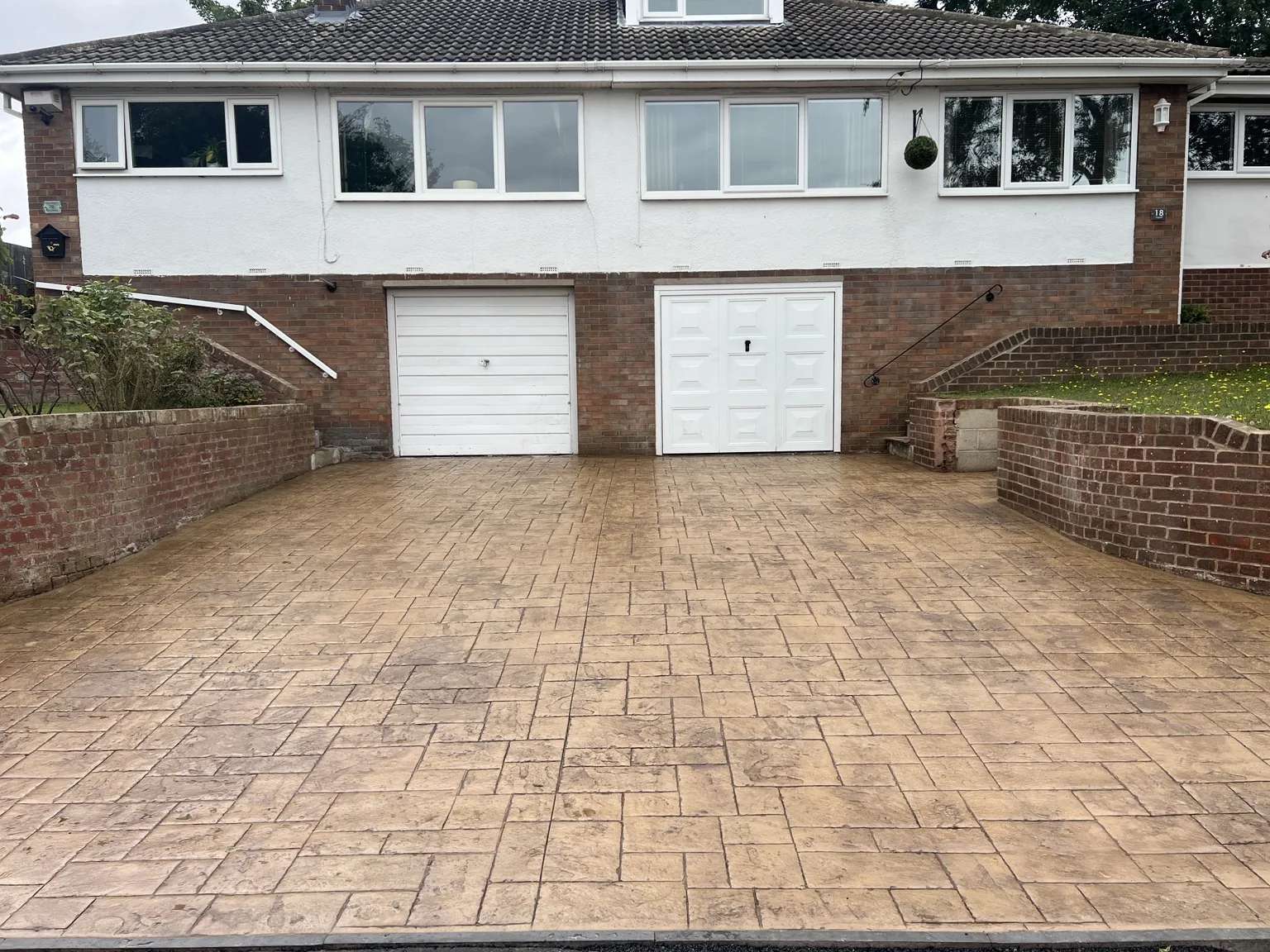 DAKS Driveways pattern imprinted concrete project 26