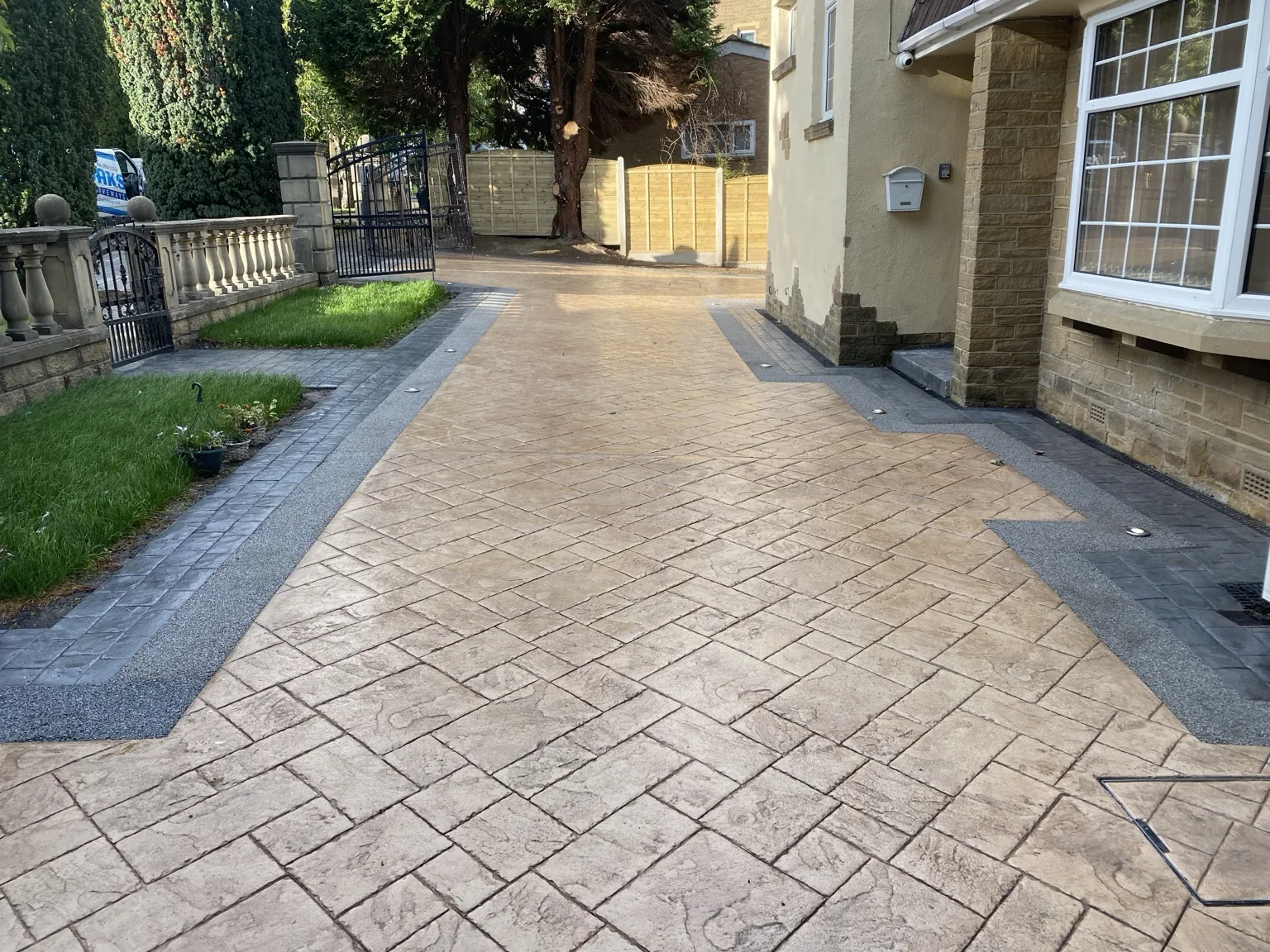 DAKS Driveways pattern imprinted concrete project 53